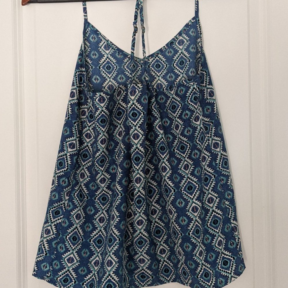 Patterned Tank Top - Picture 4 of 6